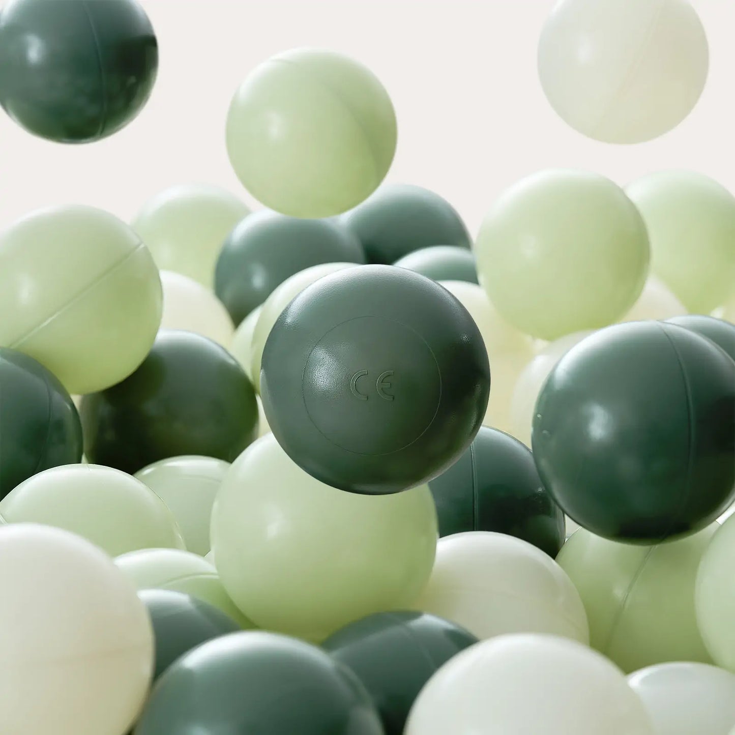 Tiny Land® Ocean Ball - 200 pcs with Varied Colors